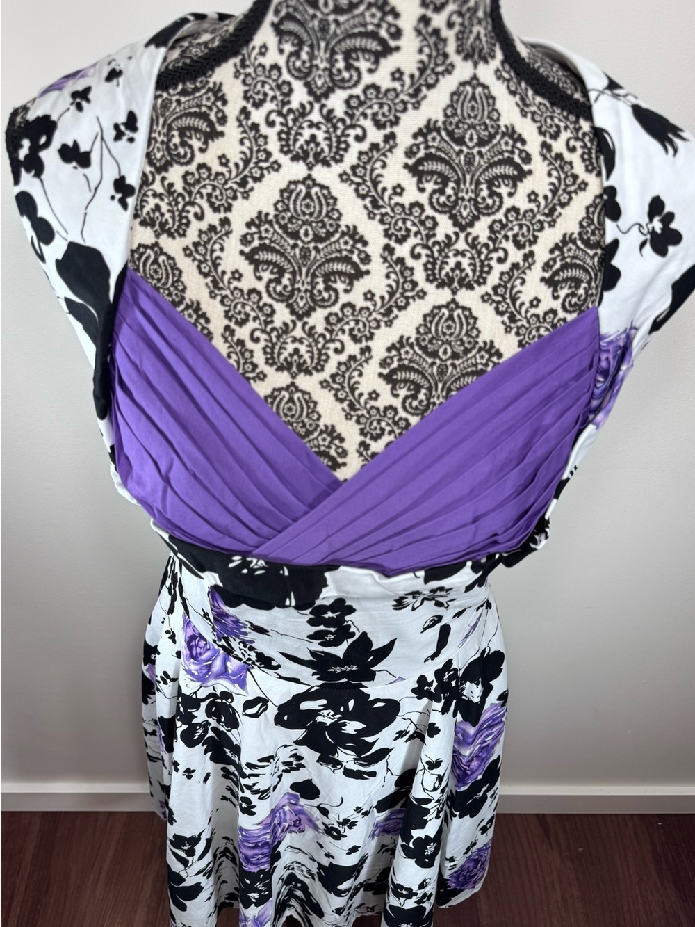 Blackbutterfly Vintage-Inspired Purple and Black Floral Fit & Flare Pinup Dress - Picture 6 of 9